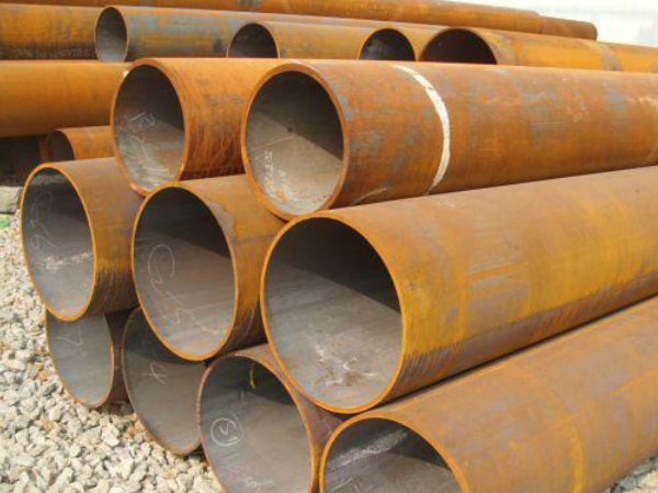 welded steel pipe rust