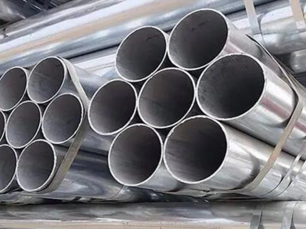 Galvanized welded pipe