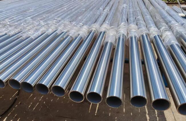  Stainless steel seamless pipe