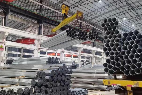 hot-dip galvanized seamless steel pipe 
