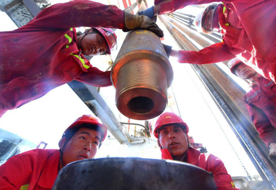  oil drill pipe using
