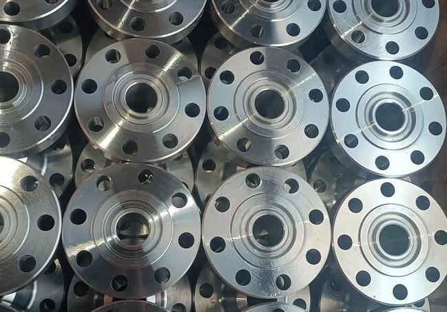 pipe flanges