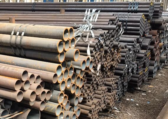 tubo metálico redondo